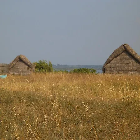 Au Bougainvillier 3* بيربينيو