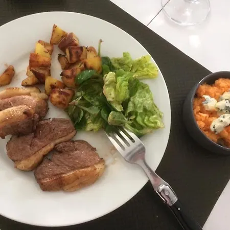 Au Bougainvillier فندق مبيت وإفطار 3*