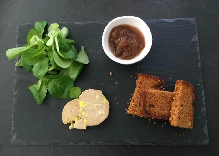 Au Bougainvillier Bed & Breakfast